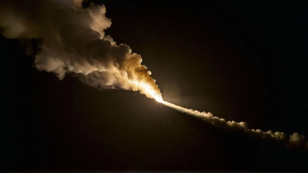 В Грузии начато расследование после сообщений BBC о применении химоружия против протестующих