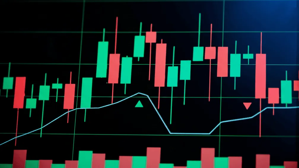 Рынки ЕС: рост на фоне волатильности, LVMH падает