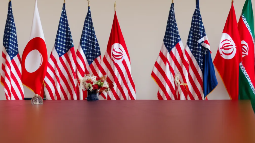 Иран и США: переговоры по ядерной программе начнутся в 12:30