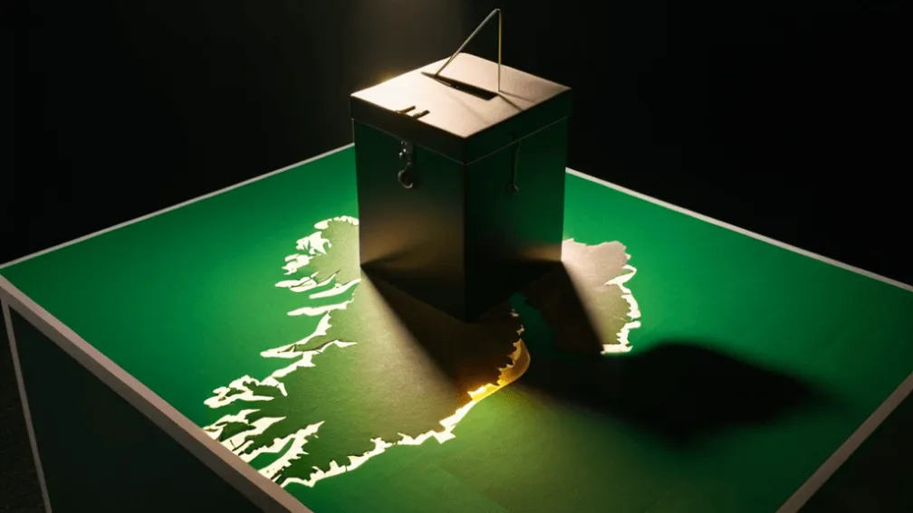 Левый кандидат Кэтрин Коллонни одержала убедительную победу на президентских выборах в Ирландии