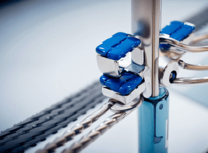 Франсуа Байру предлагает лишить десятки тысяч иностранцев медпомощи во Франции