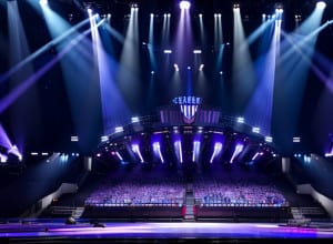 Селин Дион не вышла на сцену «Евровидения-2025» в Базеле: почему фанаты ждали звезду до последнего