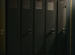 Скандал во французской пожарной части: Расистские оскорбления и унижения остались без наказания