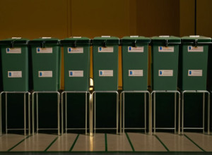 Низкая явка избирателей: Италия столкнулась с массовым бойкотом региональных выборов