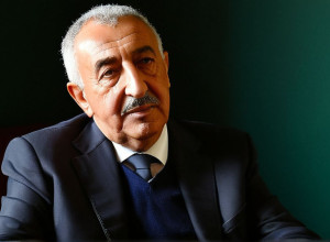 Освобождение писателя Буалема Сансаля: Филипп Клодель выражает радость