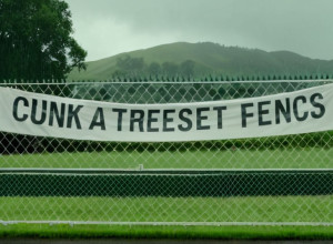 Забастовка во французском доме престарелых длится два месяца: персонал требует улучшения условий