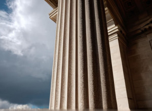 Суд над Lafarge: Расследование роли французских властей в деле о финансировании терроризма