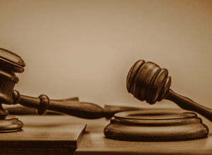 Суд в Лионе: работнице яслей грозит пожизненное