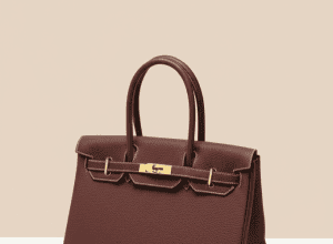 Hermès поднимет цены в США, чтобы «полностью компенсировать» 10% пошлины