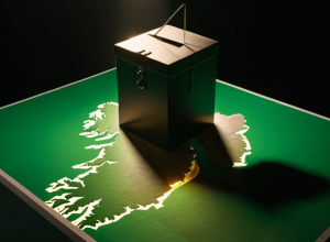 Левый кандидат Кэтрин Коллонни одержала убедительную победу на президентских выборах в Ирландии