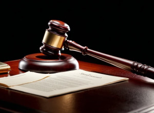 Скандал с педопорнографическими куклами: первое задержание во Франции