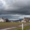Самоубийство учительницы во Франции: деревня Муссаж столкнулась с травлей и изоляцией
