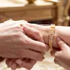 Парные украшения для мамы и дочки: 13 идей сентиментальных подарков на День матери